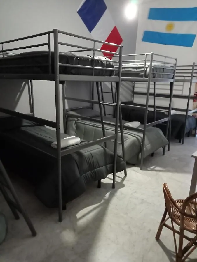 Хостел Dama Hostelbb Неаполь