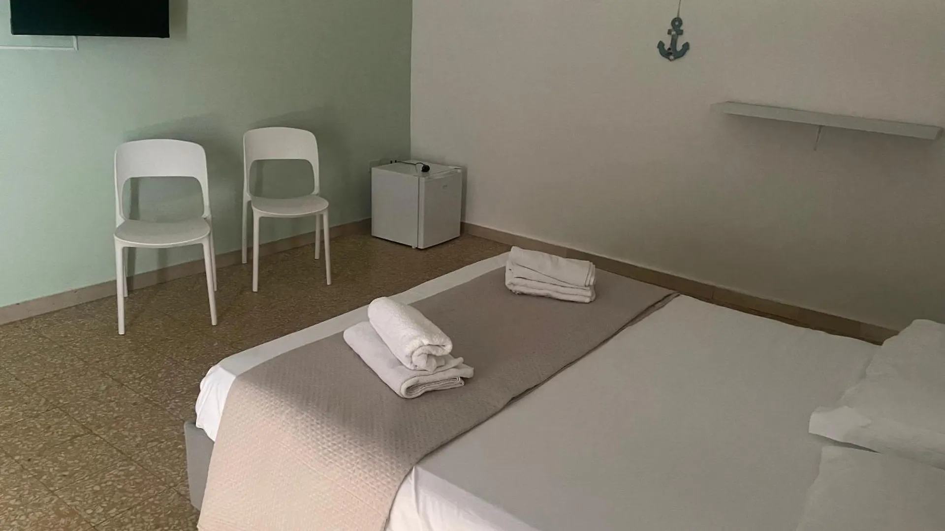 Hostel Dama Hostelbb Naples Italy