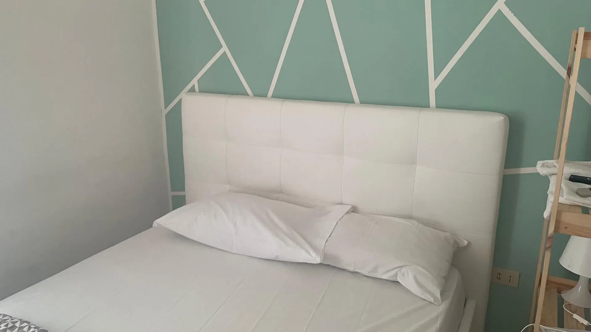 Dama Hostelbb Naples Hostel