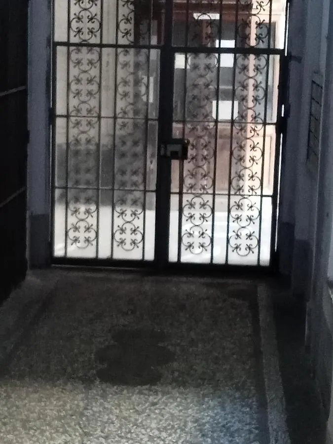 Dama Hostelbb Napoli İtalya