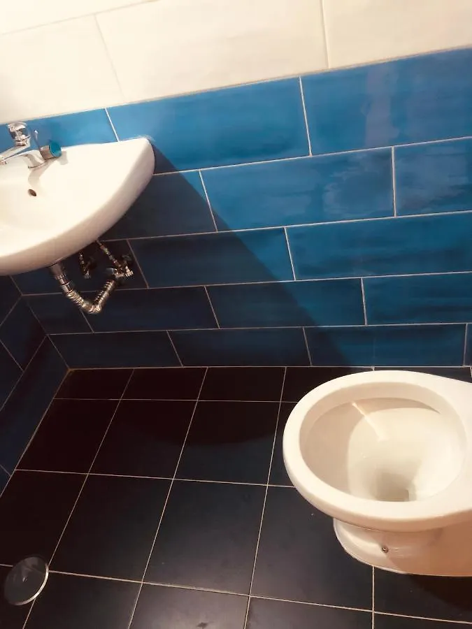 Dama Hostelbb Napoli İtalya